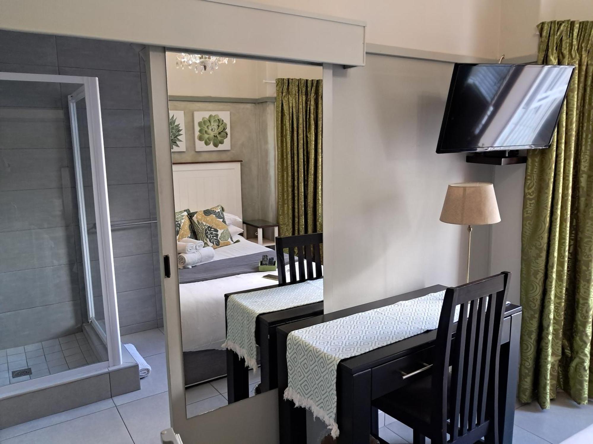 Jakkalsdraai Guest House Почефструм Экстерьер фото